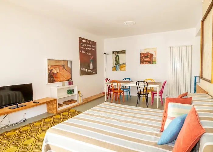 Pied-A-Terre Fronte Mare